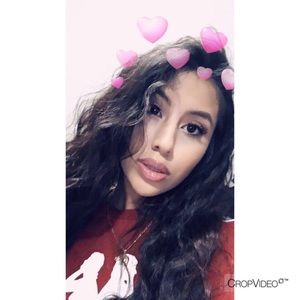 Meet your Posher, Inadia